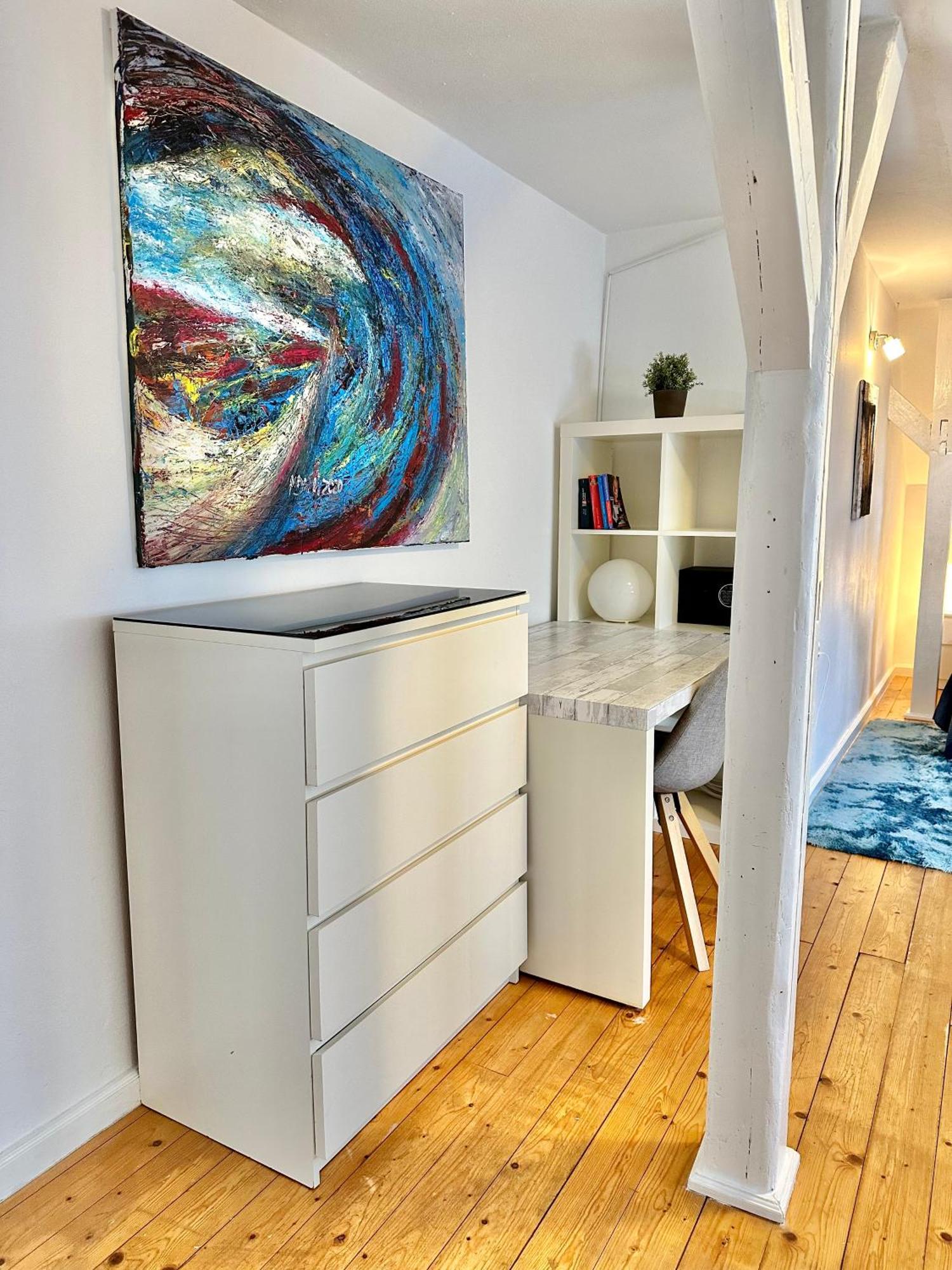 Schoenes City-Apartment Mit 2 Schlafzimmer, Parkplatz, Ruhig Und Hell, D46-Dg Ольденбург Экстерьер фото