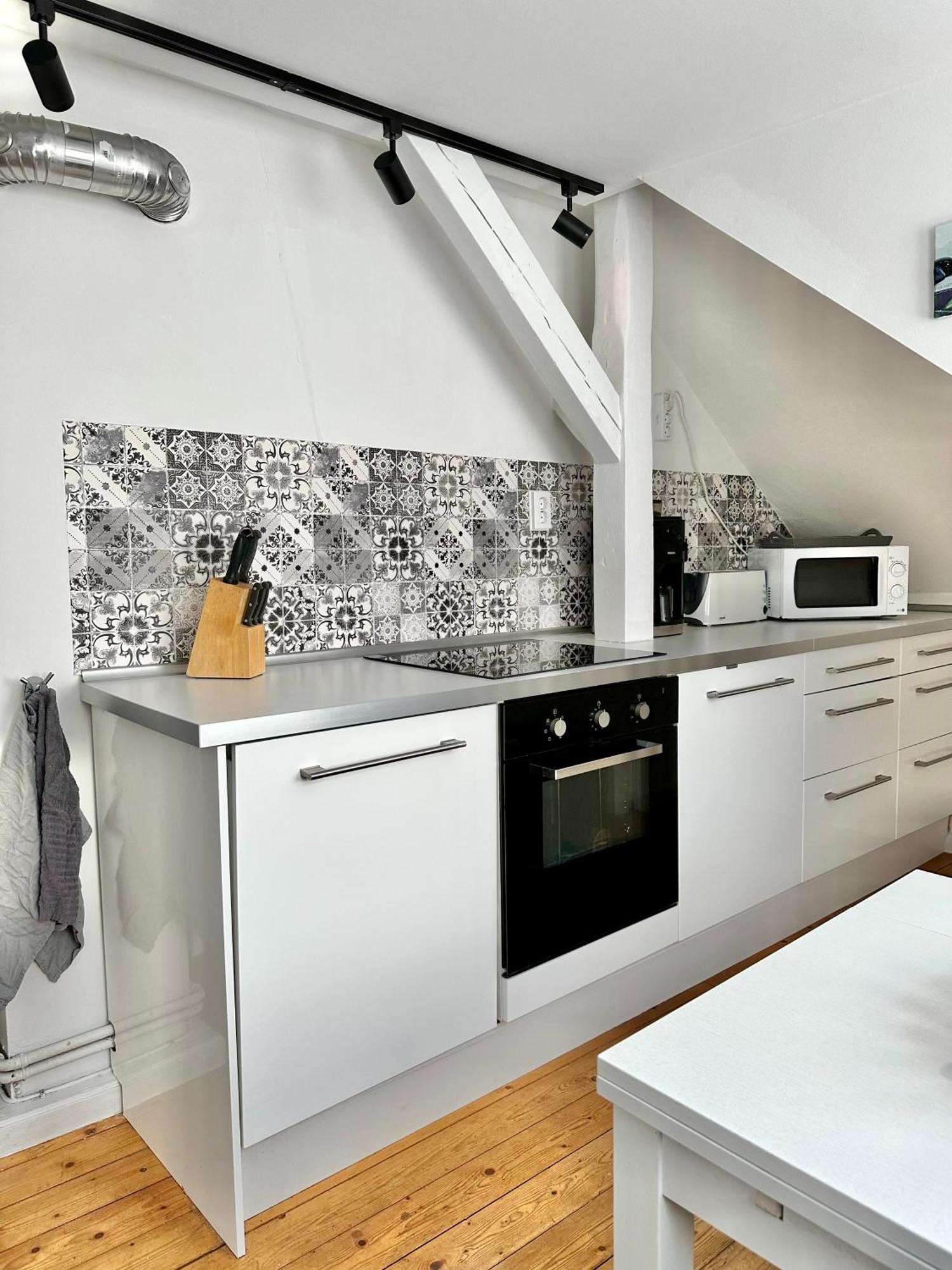 Schoenes City-Apartment Mit 2 Schlafzimmer, Parkplatz, Ruhig Und Hell, D46-Dg Ольденбург Экстерьер фото