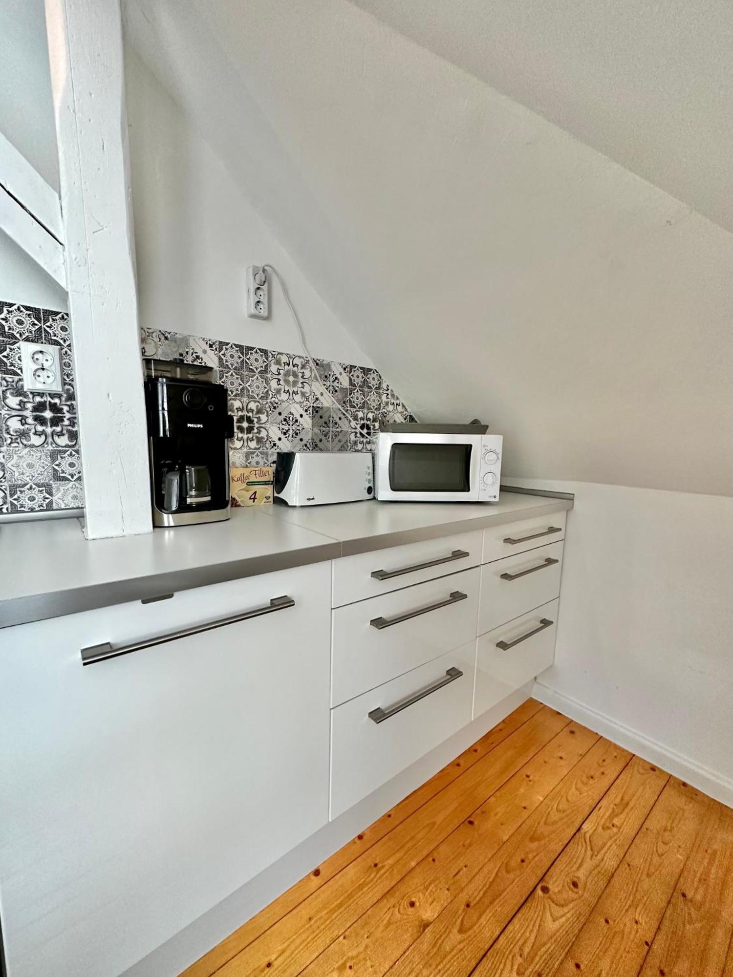 Schoenes City-Apartment Mit 2 Schlafzimmer, Parkplatz, Ruhig Und Hell, D46-Dg Ольденбург Экстерьер фото