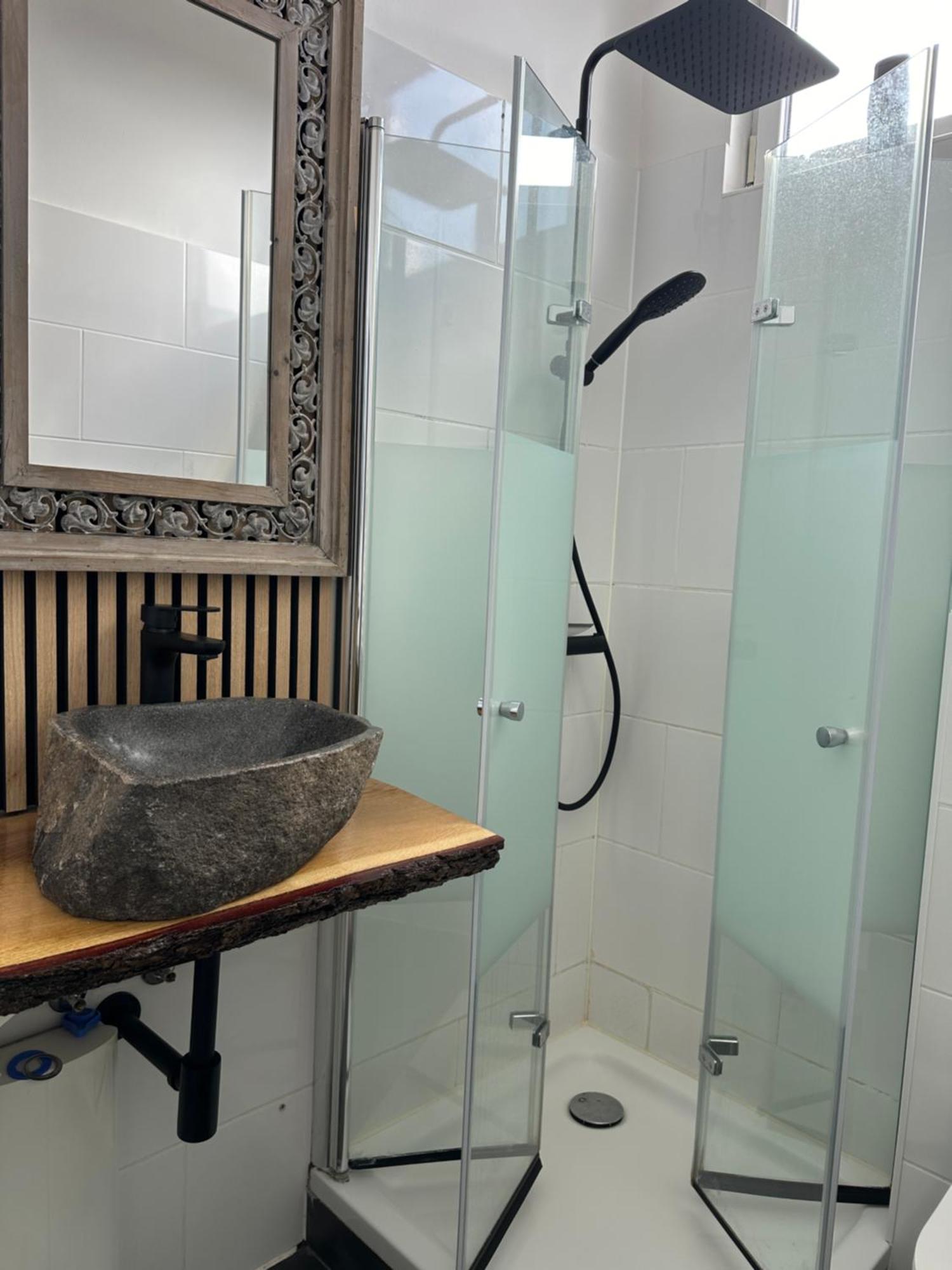 Schoenes City-Apartment Mit 2 Schlafzimmer, Parkplatz, Ruhig Und Hell, D46-Dg Ольденбург Экстерьер фото