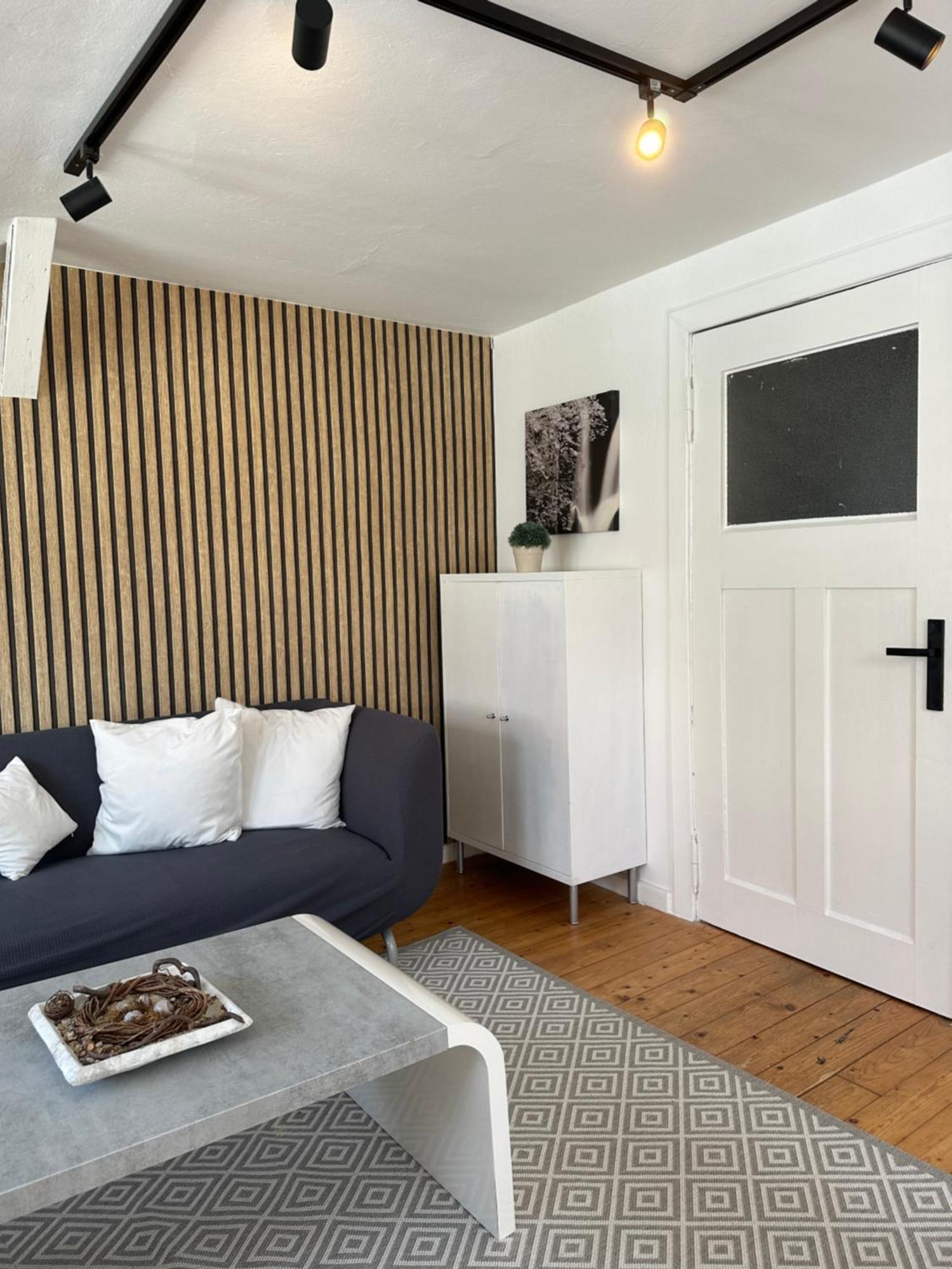 Schoenes City-Apartment Mit 2 Schlafzimmer, Parkplatz, Ruhig Und Hell, D46-Dg Ольденбург Экстерьер фото